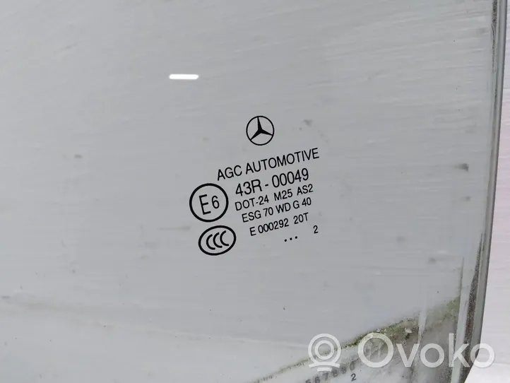Mercedes-Benz B W246 W242 Etuoven ikkunalasi, neliovinen malli 