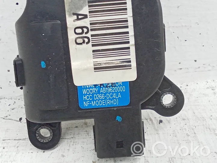 Hyundai Santa Fe Air flap motor/actuator AB19620000