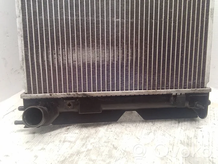 Toyota Corolla Verso E121 Radiateur de refroidissement 