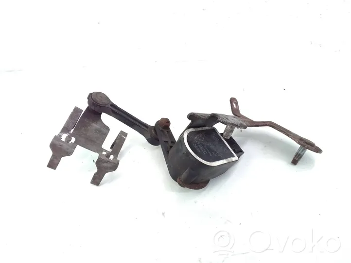 Mercedes-Benz GLC C253 Sensore di livello faro/fanale A0009053704