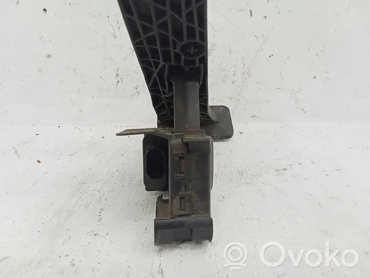 BMW 4 F32 F33 Accelerator throttle pedal 6853175