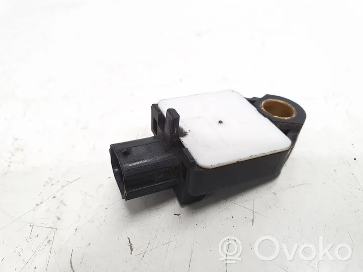 Mitsubishi Outlander Sensor impacto/accidente para activar Airbag 8651A002