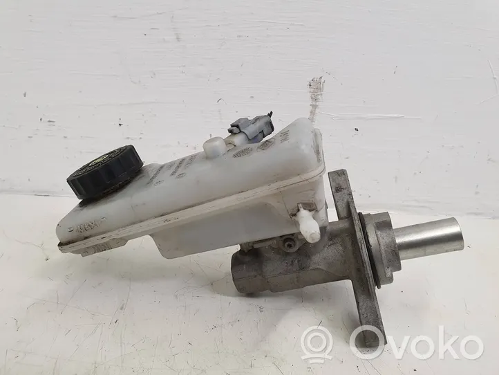 Renault Kangoo II Master brake cylinder 0204051558