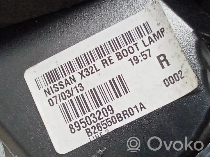 Nissan Qashqai+2 Feux arrière sur hayon B26550BR01A