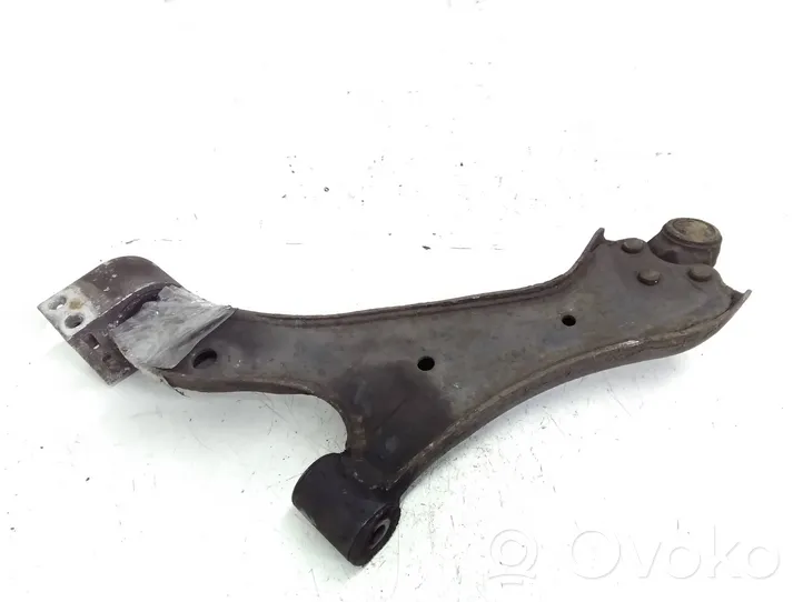 Chevrolet Captiva Front lower control arm/wishbone 96819162