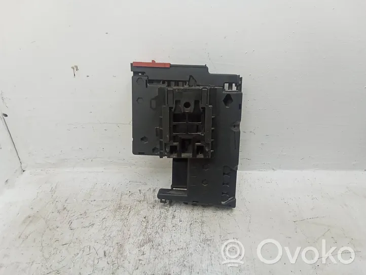 Mercedes-Benz C W204 Cableado positivo A2075400740