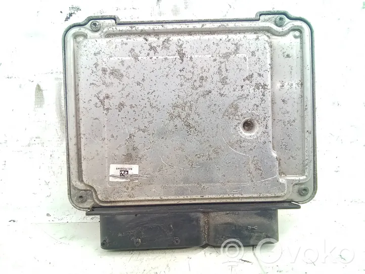 Volkswagen Tiguan Calculateur moteur ECU 03L907309R