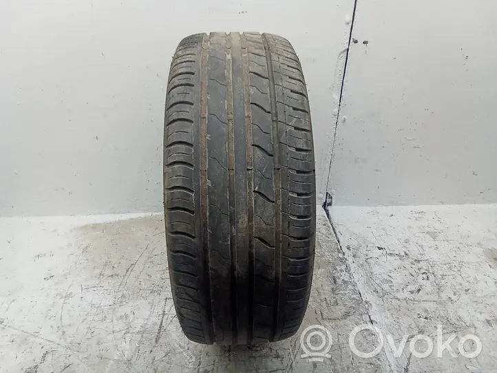 Volkswagen Tiguan R17 summer tire 23555ZR17