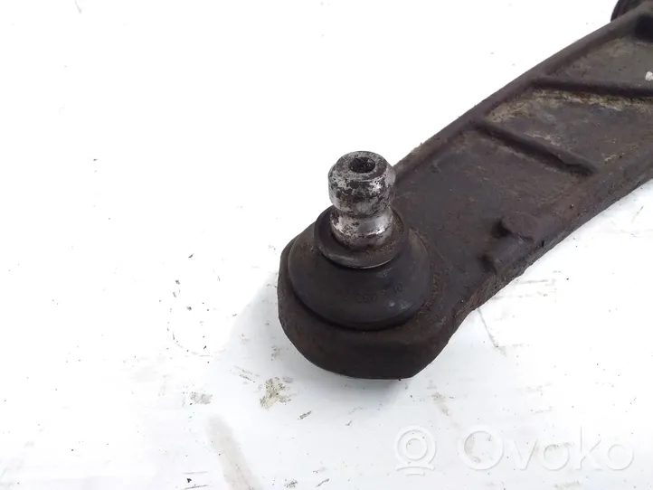 Renault Scenic RX Braccio di controllo sospensione anteriore inferiore/braccio oscillante 2832206