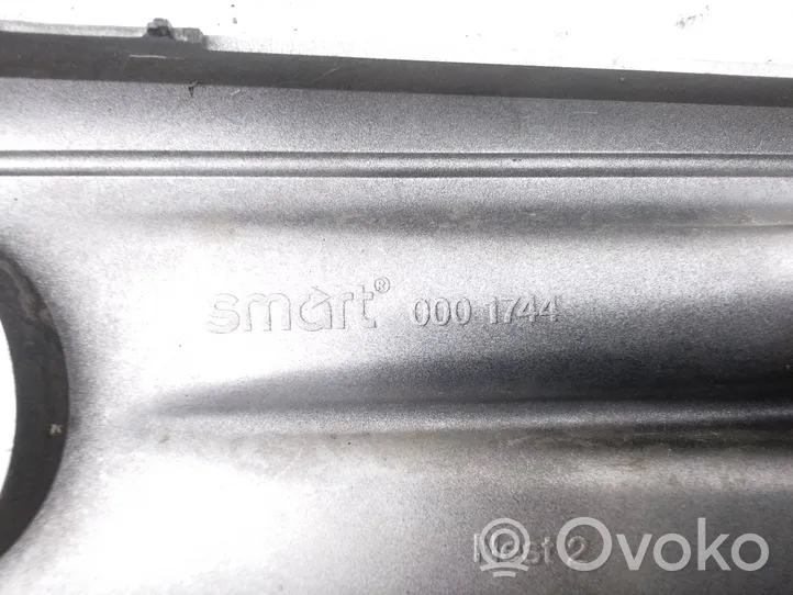 Smart ForTwo I Maskownica / Grill / Atrapa górna chłodnicy 0001744