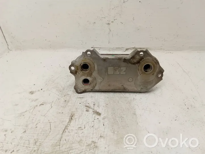 Toyota Avensis T250 Halterung Ölfilter / Ölkühler 157100R01000