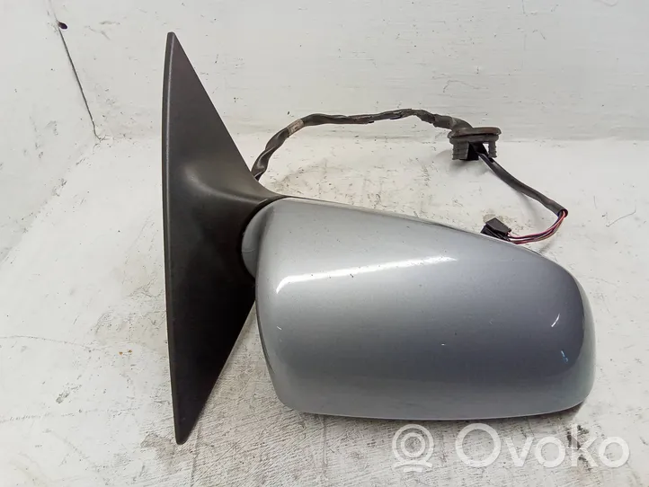 Audi A6 S6 C6 4F Front door electric wing mirror E1010754