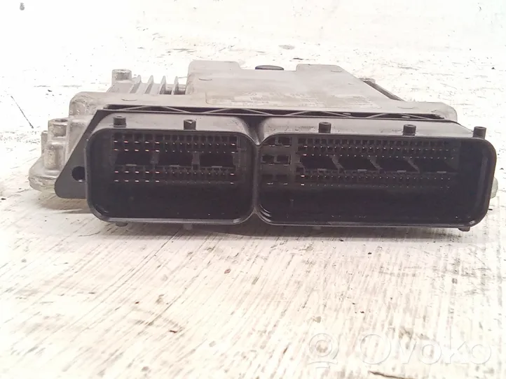 Volkswagen Transporter - Caravelle T5 Calculateur moteur ECU 03L907309K