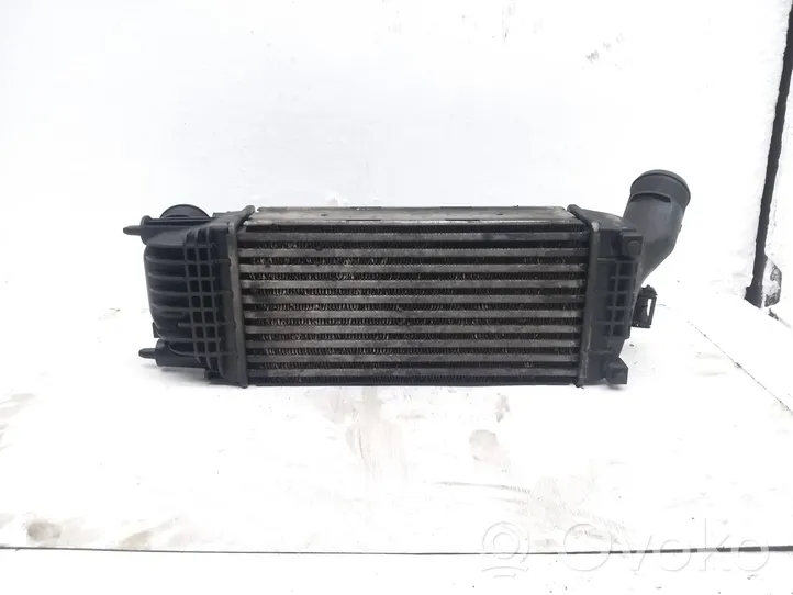 Citroen C5 Chłodnica powietrza doładowującego / Intercooler 9657073480