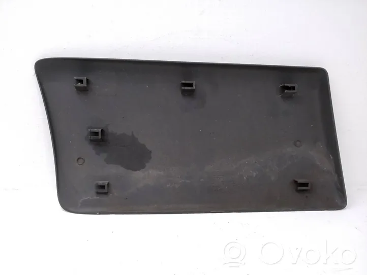 Renault Trafic II (X83) Moulure de porte battante 8200326365