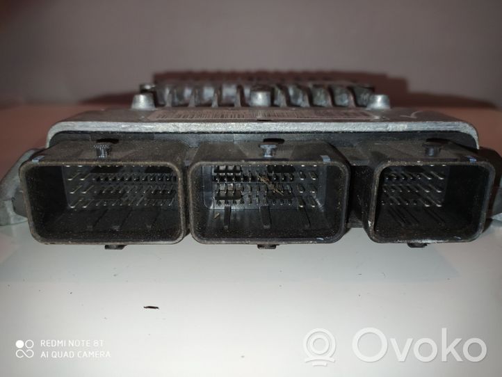 Citroen C5 Sterownik / Moduł ECU 5WS40198ET