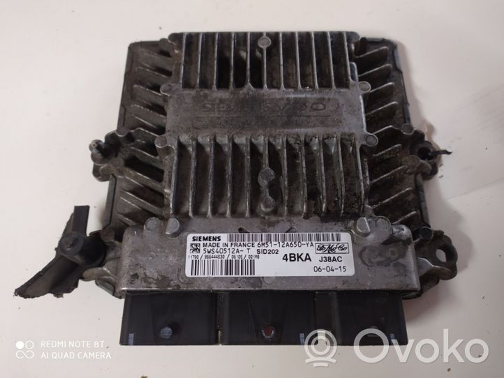 Ford Focus Engine control unit/module 5WS40512AT