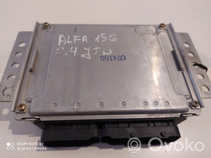 Alfa Romeo 156 Calculateur moteur ECU 0281010741