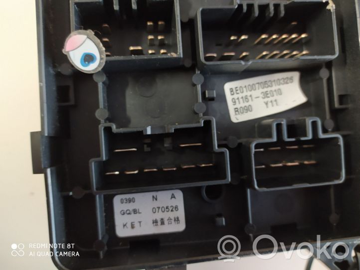 KIA Sorento Module de fusibles 911613E010