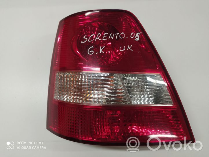 KIA Sorento Luci posteriori 924013E0