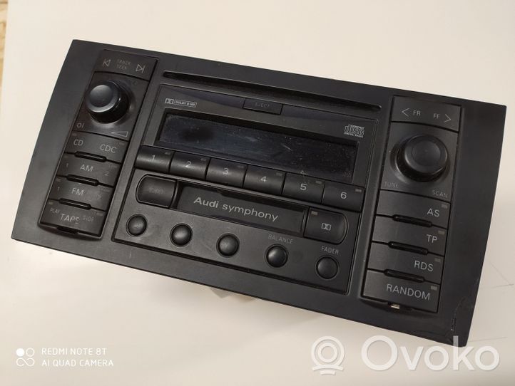 Audi A6 S6 C5 4B Radio/CD/DVD/GPS-pääyksikkö 4B0035195