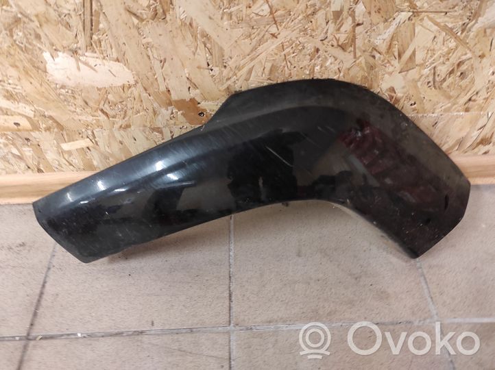 Jeep Cherokee Rear fender molding trim C20400