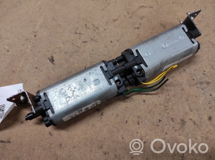 Citroen C5 Moteur de réglage de siège 9460570A