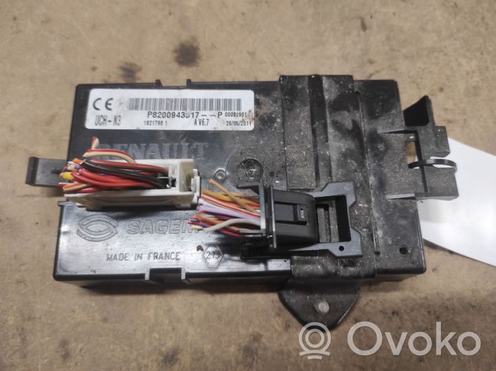 Opel Vivaro Komputer / Sterownik ECU silnika 8200943317