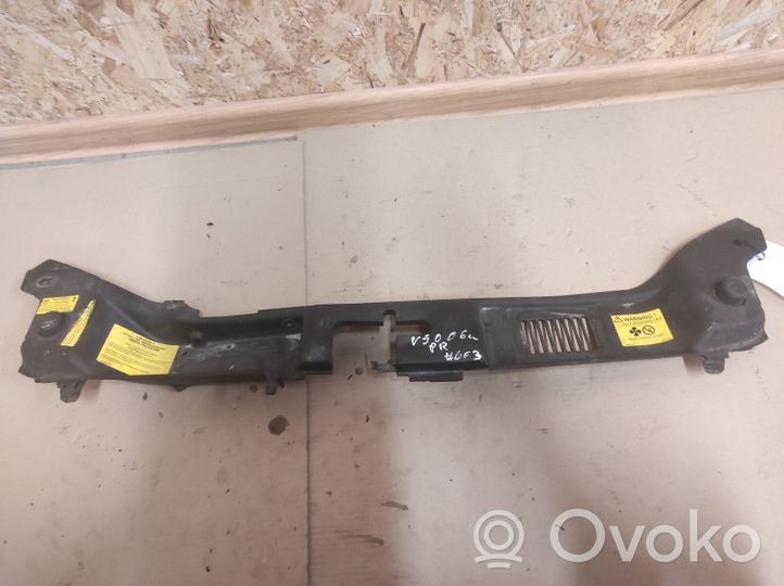 Volvo V50 Garniture de radiateur 30716338