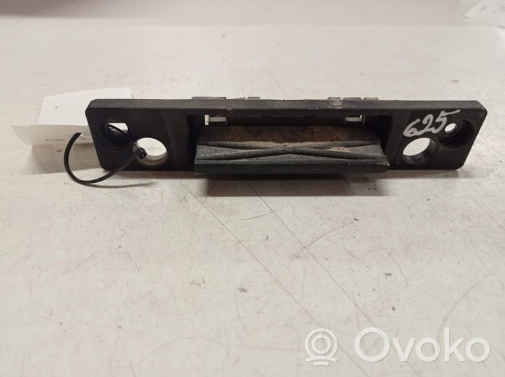 KIA Carens I Tailgate/trunk/boot exterior handle 