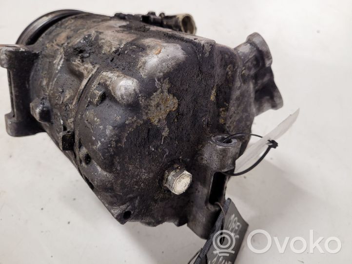 Opel Vectra C Ilmastointilaitteen kompressorin pumppu (A/C) 13140505