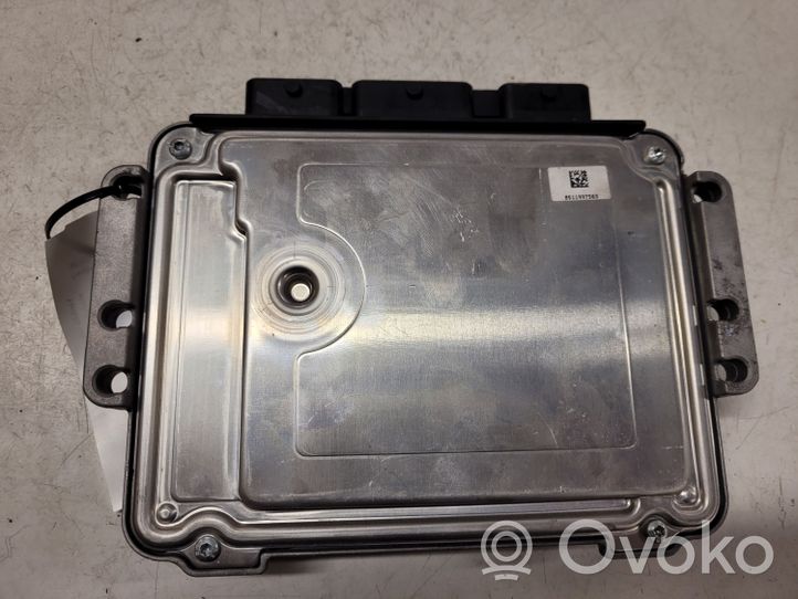 Peugeot 307 Calculateur moteur ECU 0281011863