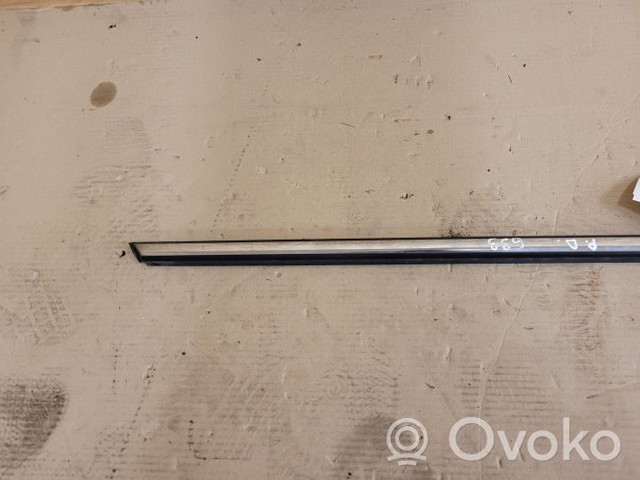 Mini One - Cooper Clubman R55 Rivestimento modanatura del vetro della portiera anteriore 