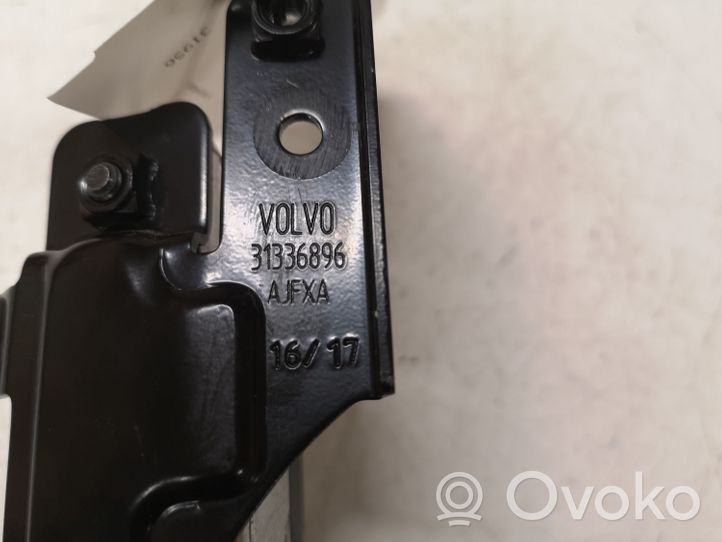 Volvo S90, V90 Glow plug pre-heat relay 31459300