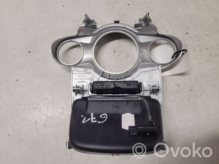 Ford Fiesta Daiktadėžė centrinės konsolės 8A6118D422BFW