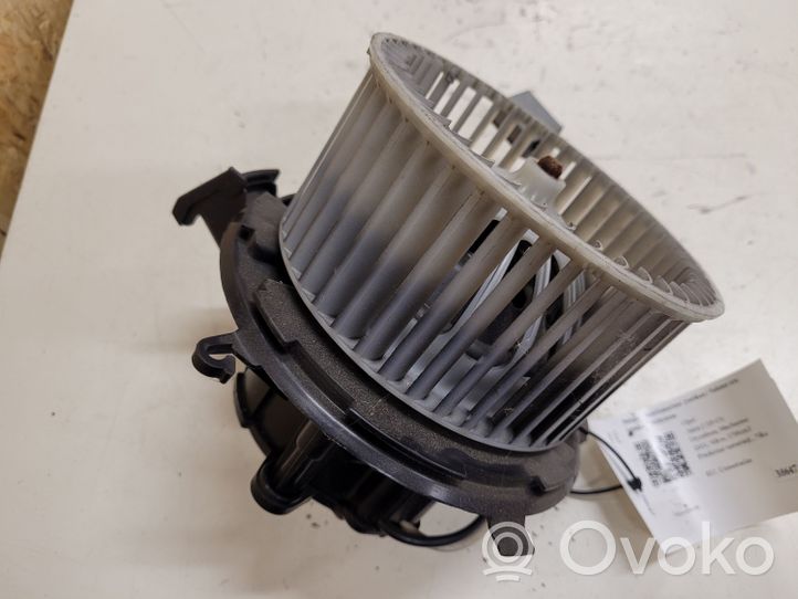 Opel Astra J Ventola riscaldamento/ventilatore abitacolo OPG10811