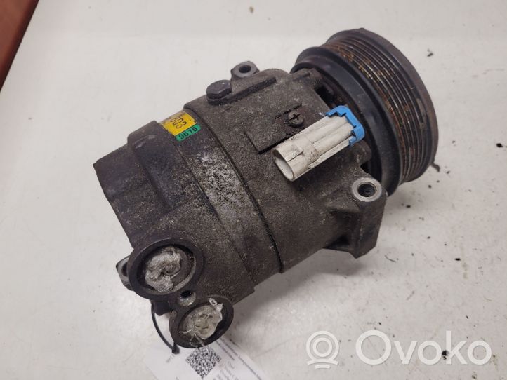 Opel Vectra C Ilmastointilaitteen kompressorin pumppu (A/C) 13265616
