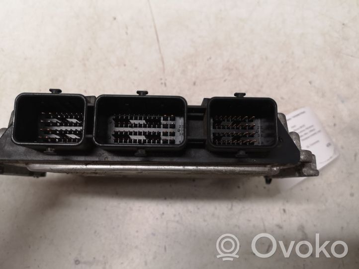 Ford Focus Engine control unit/module 5M5112A650LB