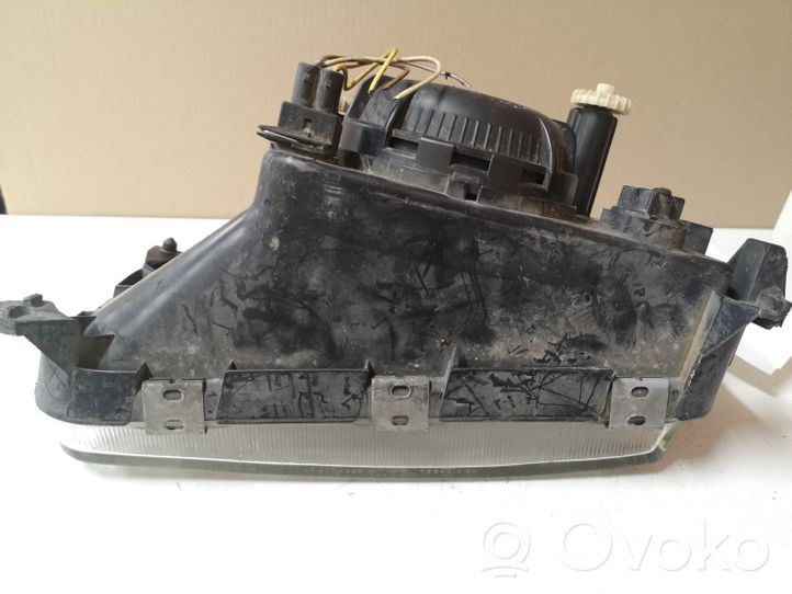 Volkswagen PASSAT B3 Lampa przednia 502133466