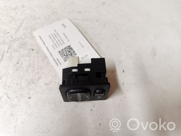 Toyota Avensis Verso Modulo di controllo degli specchietti retrovisori 769746A