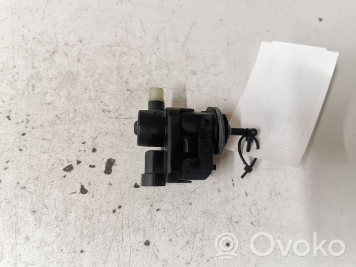 Renault Clio II Moteur de réglage du niveau des phares 00787848