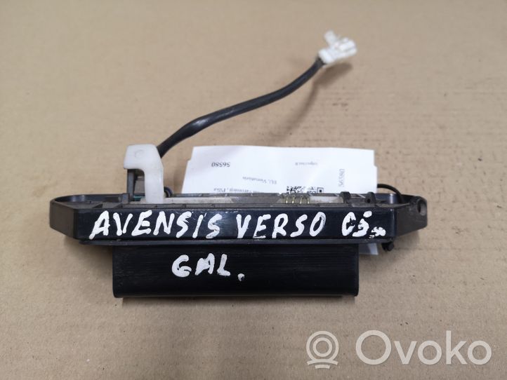 Toyota Avensis Verso Uchwyt / Rączka zewnętrzna otwierania klapy tylnej / bagażnika 