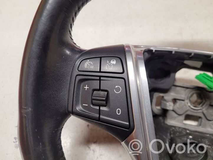 Volvo V40 Ohjauspyörä P31250592