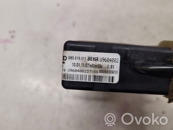 Audi A4 S4 B8 8K Scambiatore elettrico riscaldamento abitacolo 8K0819011