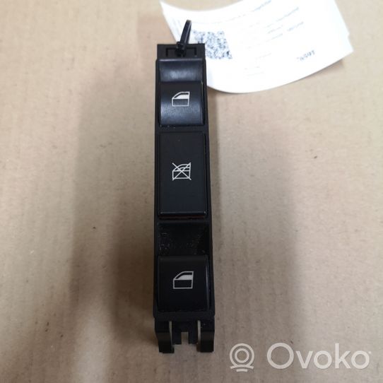 BMW 3 E46 Electric window control switch 61318381518