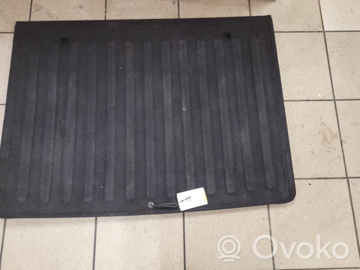 Opel Astra K Doublure de coffre arrière, tapis de sol 39028554