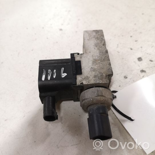 Mercedes-Benz E W211 Blocco valvola della sospensione pneumatica A2113200158