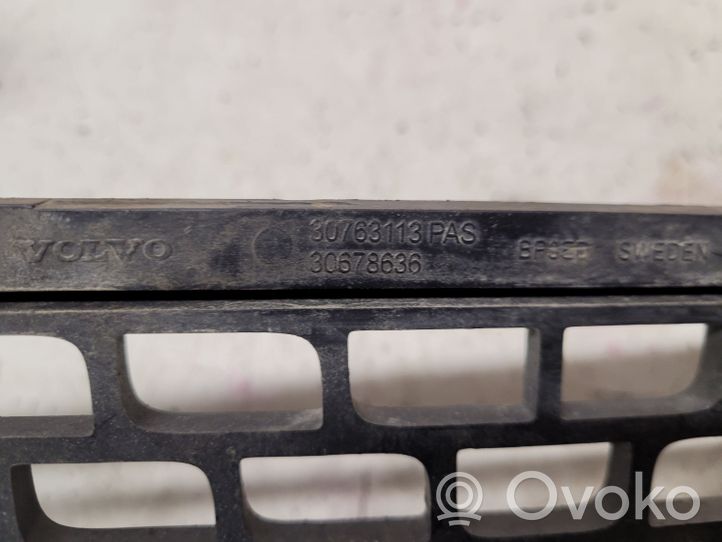 Volvo V60 Grille inférieure de pare-chocs avant 30763113