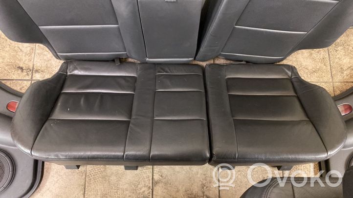 KIA Sorento Seat and door cards trim set 