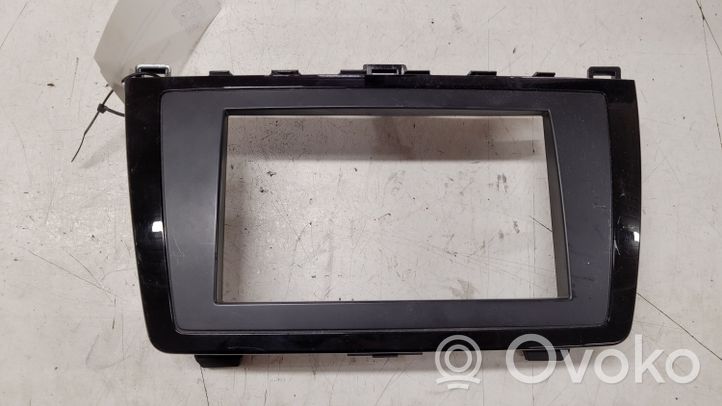 Mazda 6 Cadre, panneau d'unité radio / GPS G33C55211